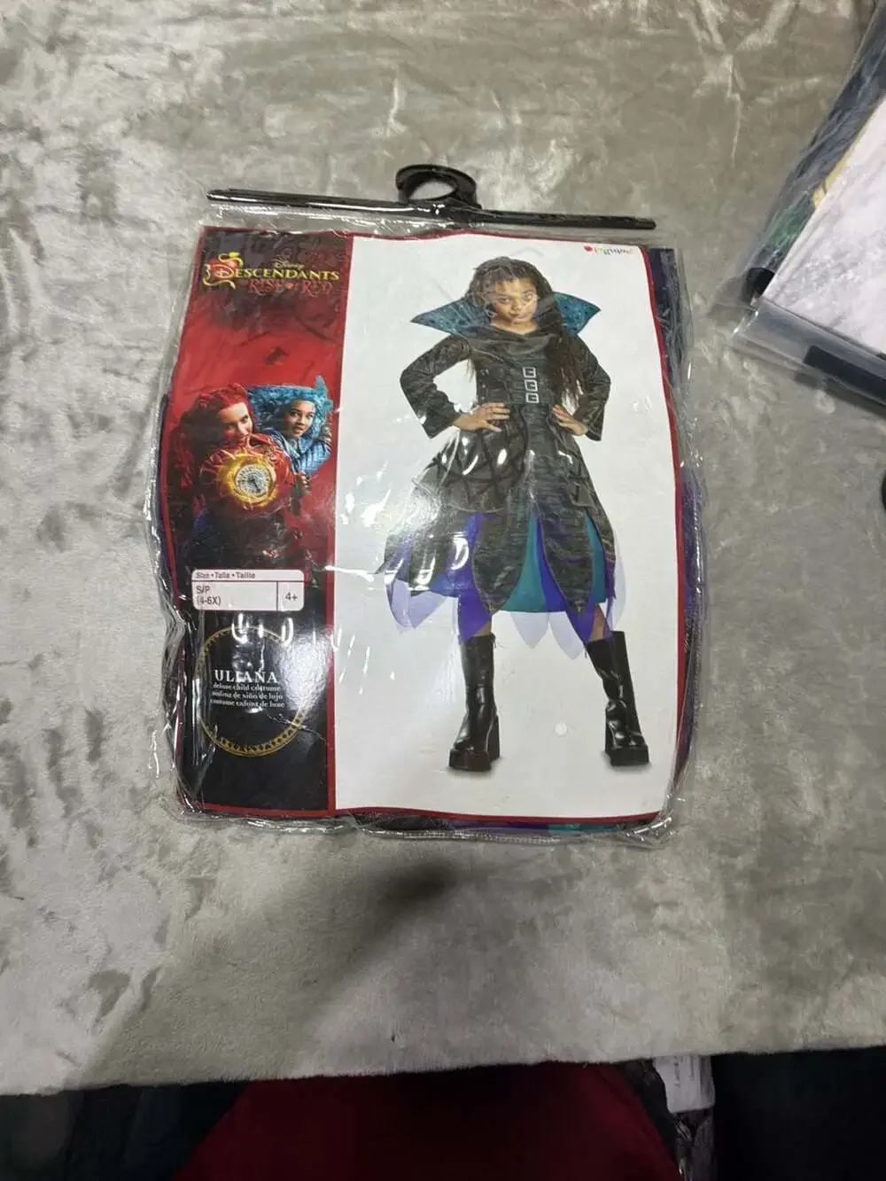 Disguise Disney Descendants Rise of Red Uliana Costume Size S (4-6X)